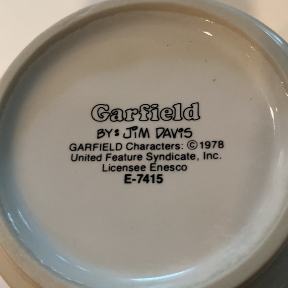 Vintage 1978 Garfield the Cat Coffee Mug - Picture 4 of 4
